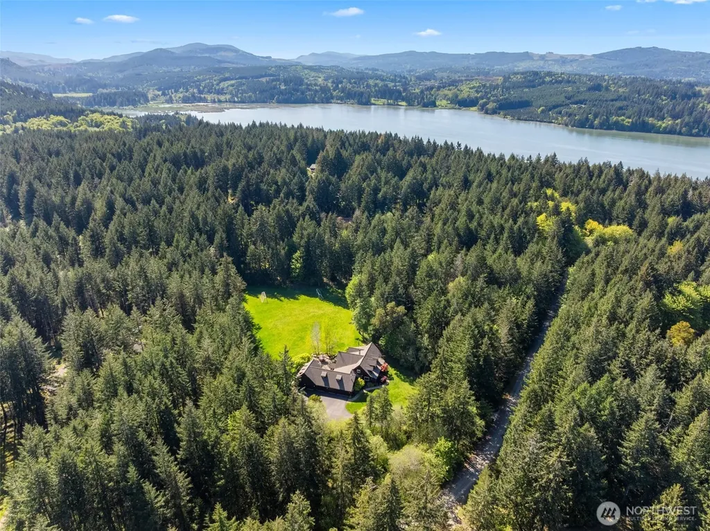 4900 Grand Fir Lane NW Olympia WA 98502