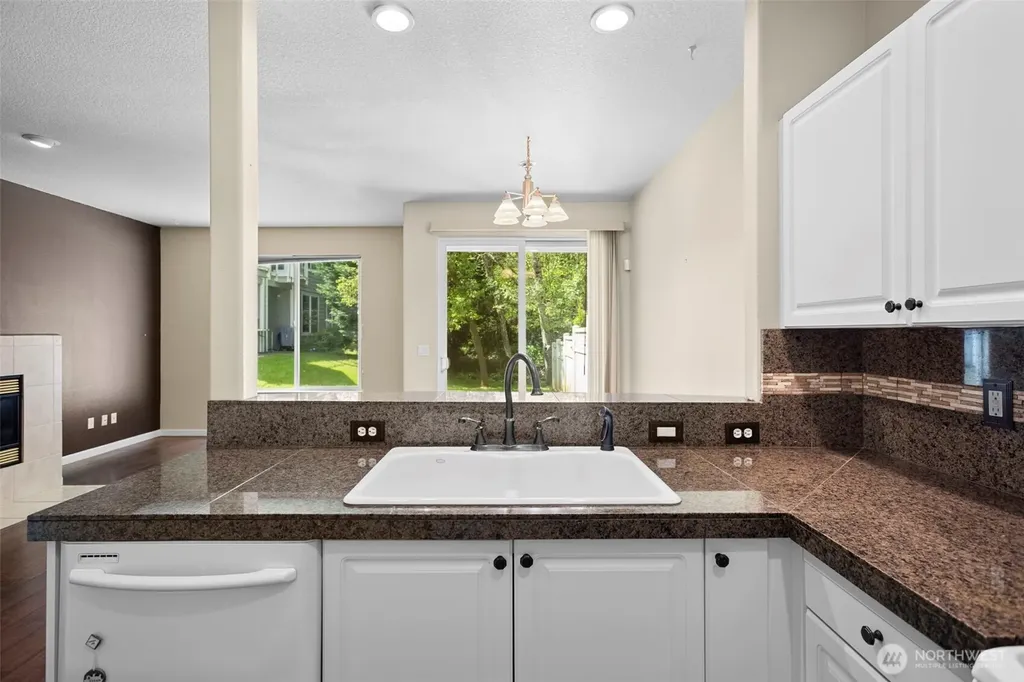 10400 NE 82nd Avenue Vancouver WA 98662