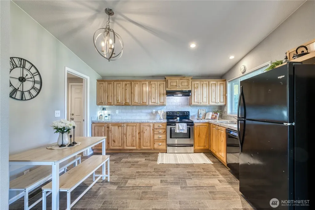 4436 SE Horstman Road Port Orchard WA 98366