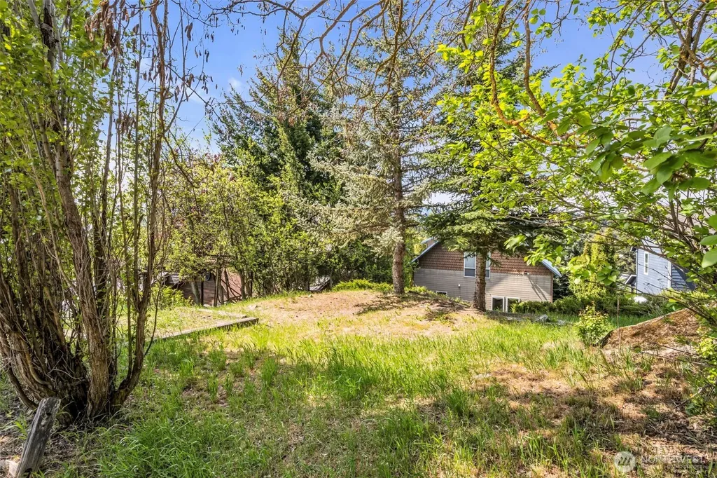 303 N B Street Roslyn WA 98941