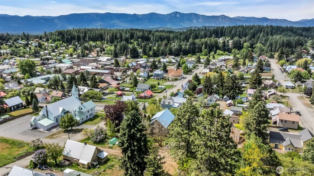 303 N B Street Roslyn WA 98941