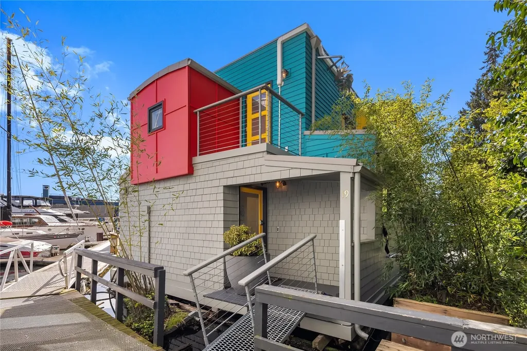 2466 Westlake Avenue N Seattle WA 98109