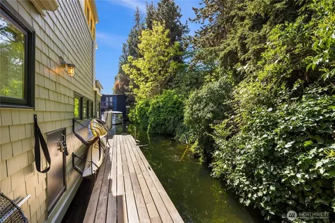 2466 Westlake Avenue N Seattle WA 98109