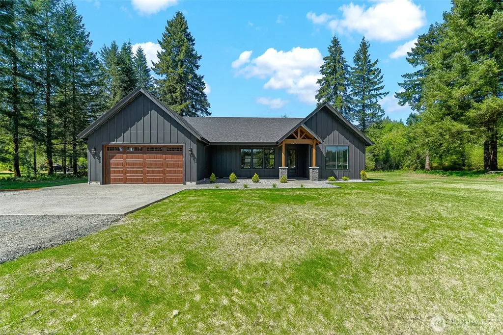 130 Gassman Road Castle Rock WA 98611