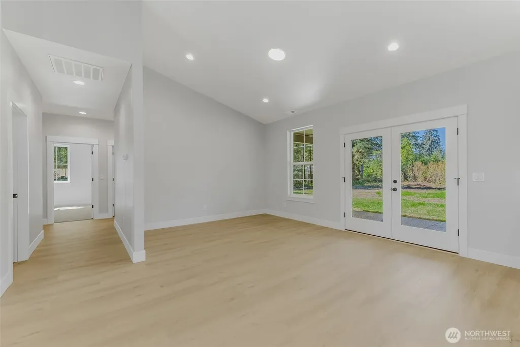 130 Gassman Road Castle Rock WA 98611