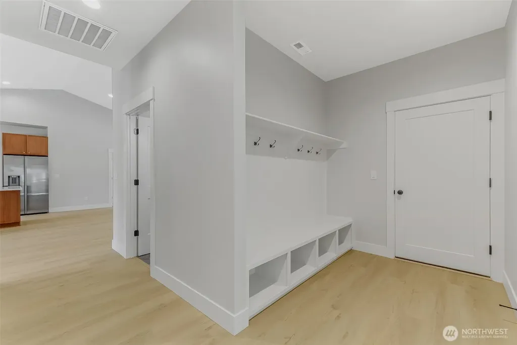 130 Gassman Road Castle Rock WA 98611
