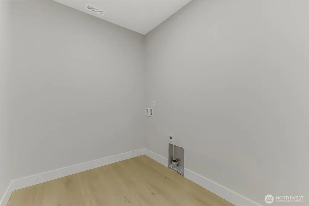 130 Gassman Road Castle Rock WA 98611
