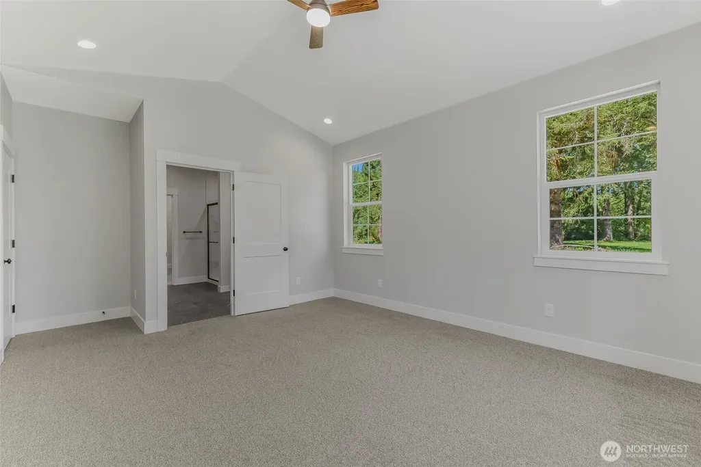 130 Gassman Road Castle Rock WA 98611