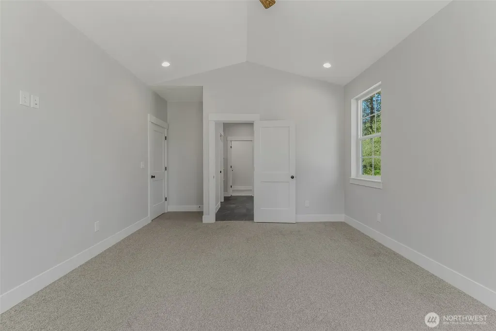 130 Gassman Road Castle Rock WA 98611