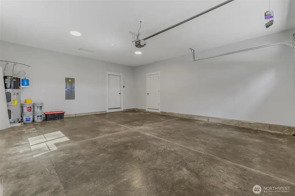 130 Gassman Road Castle Rock WA 98611