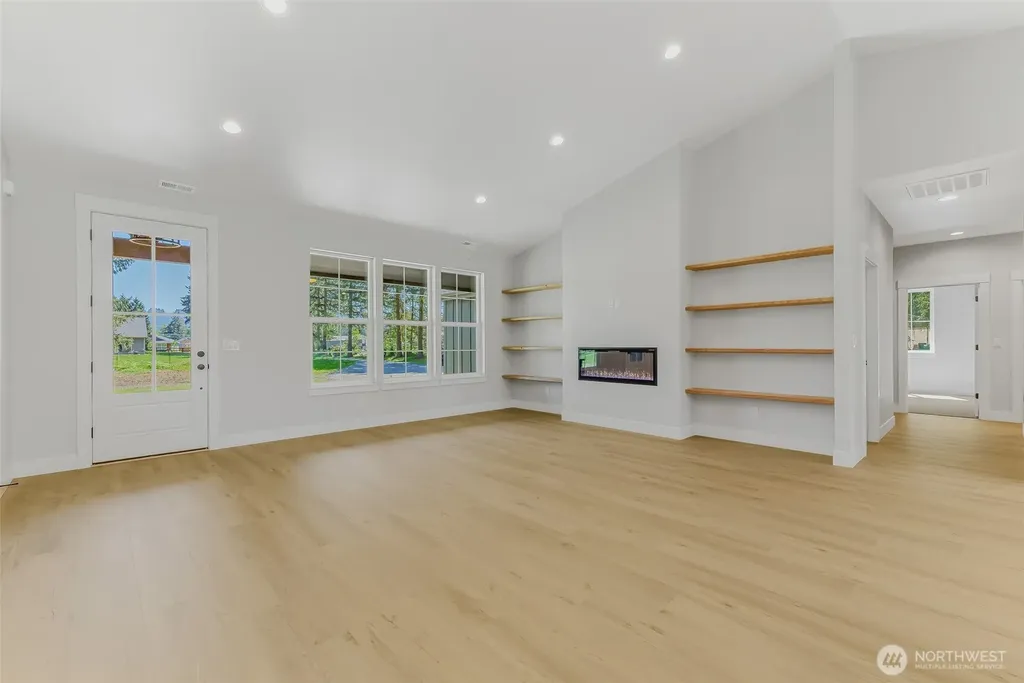 130 Gassman Road Castle Rock WA 98611