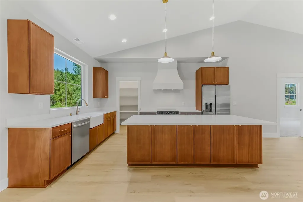 130 Gassman Road Castle Rock WA 98611