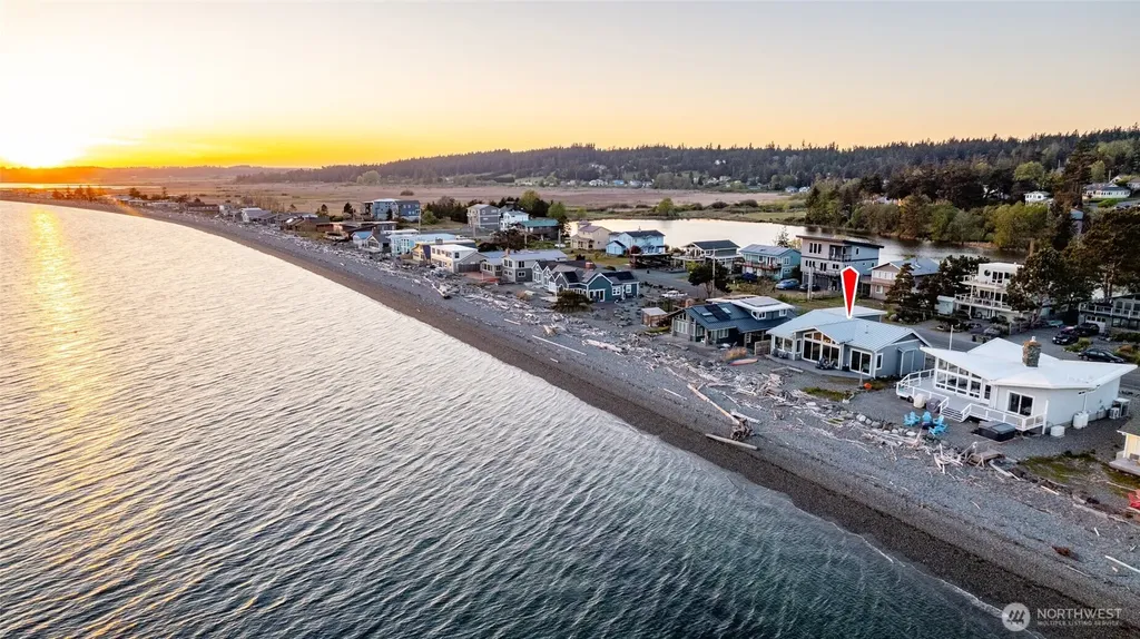 121 Keystone Avenue Coupeville WA 98239