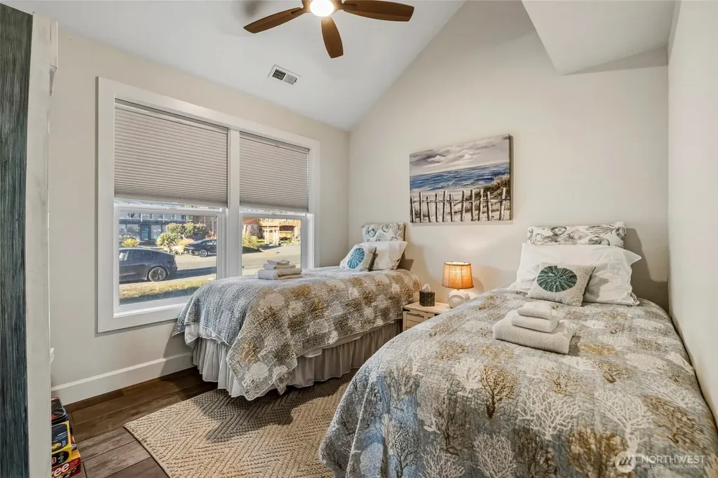 121 Keystone Avenue Coupeville WA 98239