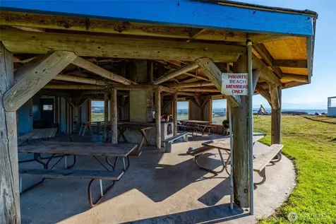121 Keystone Avenue Coupeville WA 98239