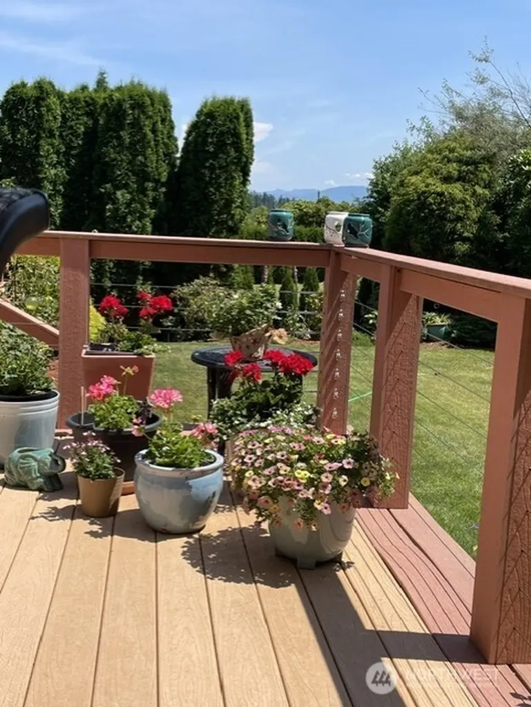 13605 SE 251 Place Kent WA 98042