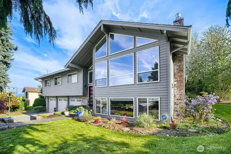 13605 SE 251 Place Kent WA 98042
