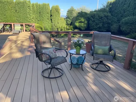 13605 SE 251 Place Kent WA 98042