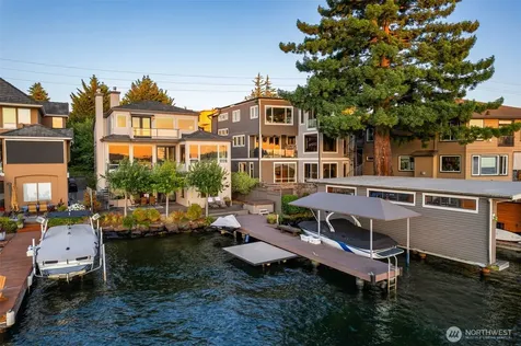 3711 Lake Washington Boulevard N Renton WA 98056