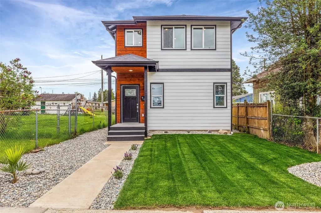 934 E 61st Tacoma WA 98408