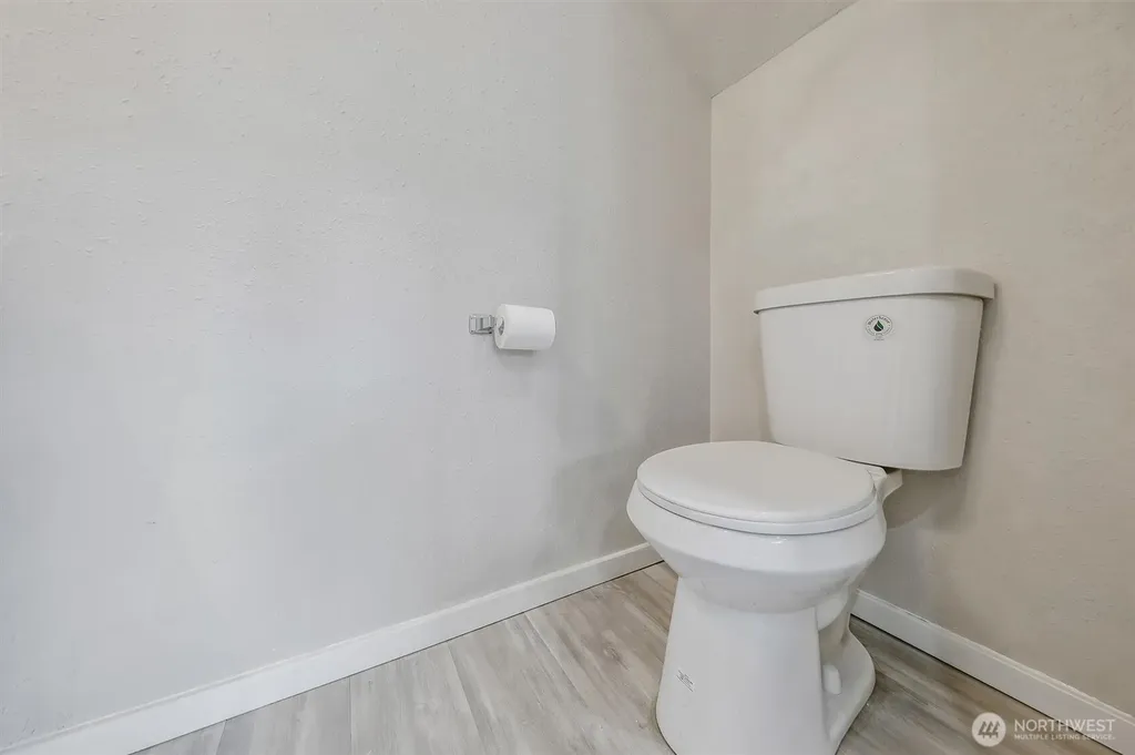 934 E 61st Tacoma WA 98408