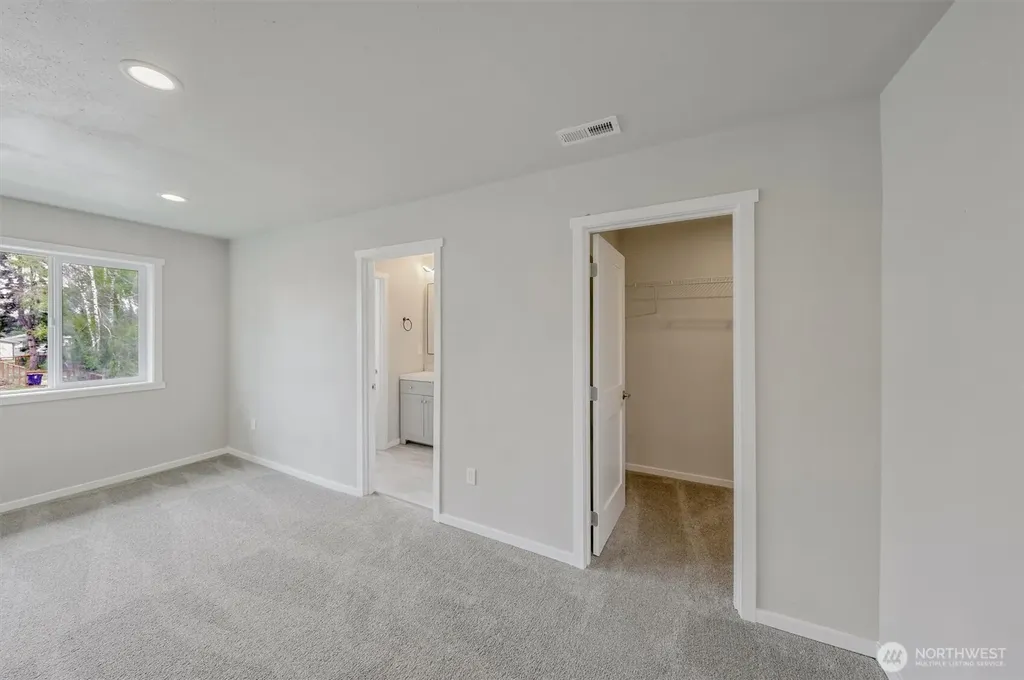 934 E 61st Tacoma WA 98408