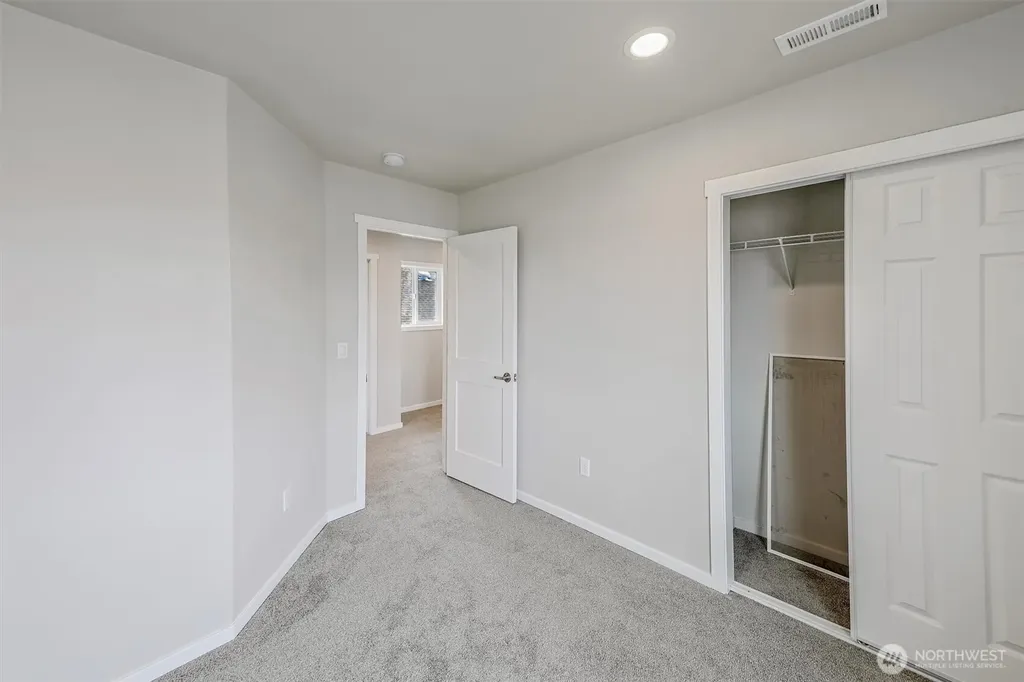 934 E 61st Tacoma WA 98408