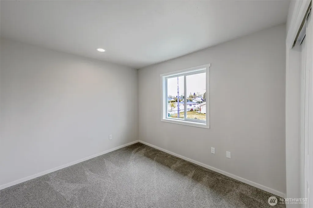 934 E 61st Tacoma WA 98408