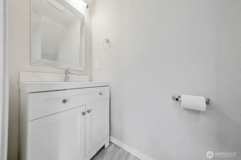 934 E 61st Tacoma WA 98408