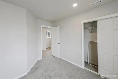 934 E 61st Tacoma WA 98408