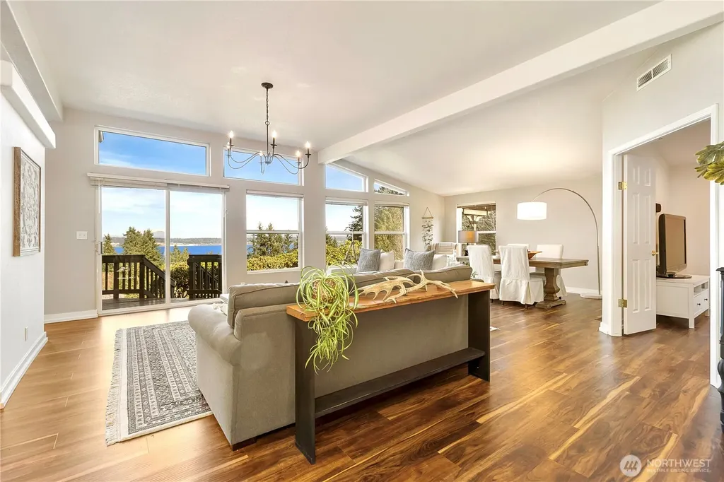 3834 Passage View Lane Langley WA 98260