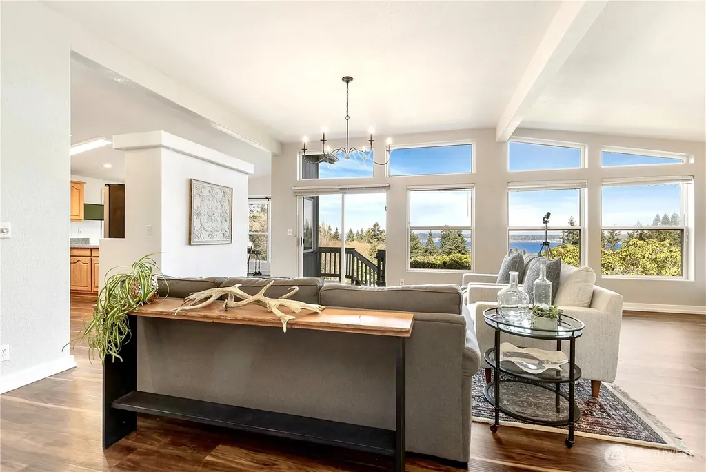 3834 Passage View Lane Langley WA 98260