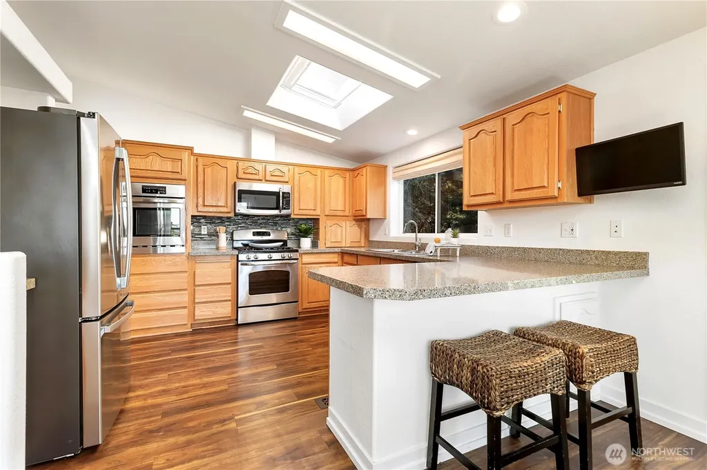 3834 Passage View Lane Langley WA 98260
