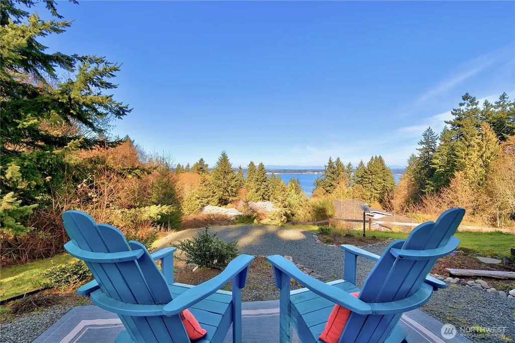 3834 Passage View Lane Langley WA 98260