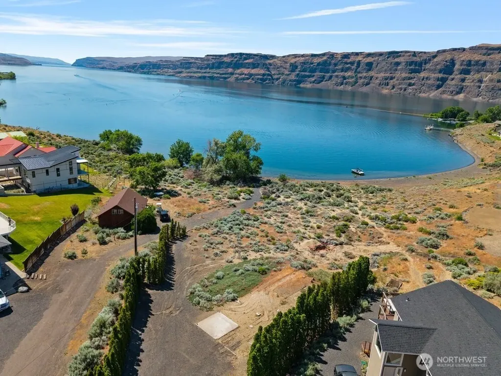 1046 S Section Place Quincy WA 98848