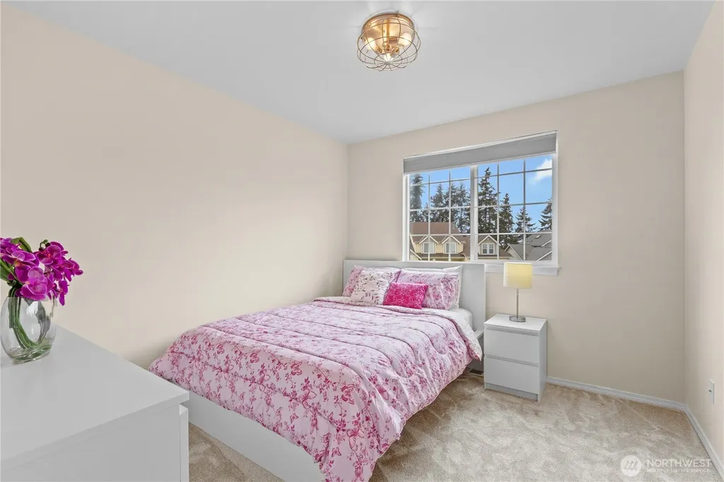 2372 S 284th Court Federal Way WA 98003