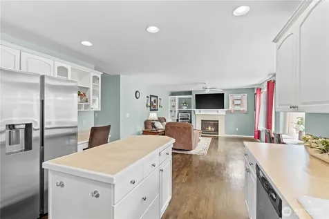 2372 S 284th Court Federal Way WA 98003