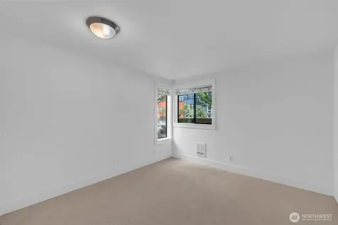 3401 Wallingford Avenue N Seattle WA 98103