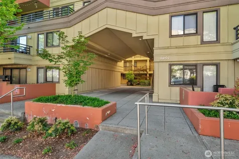 3401 Wallingford Avenue N Seattle WA 98103