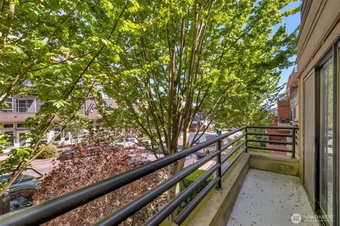 3401 Wallingford Avenue N Seattle WA 98103