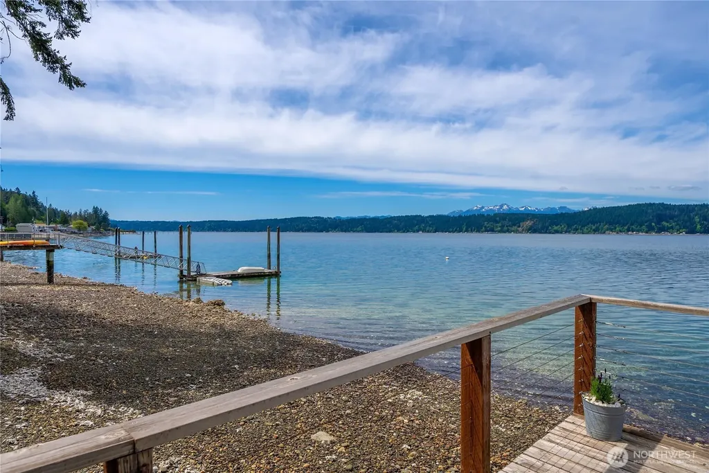 14101 E State Route 106 Belfair WA 98528