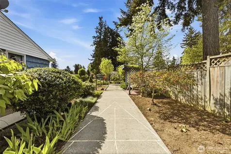 614 E 84th Street Tacoma WA 98445