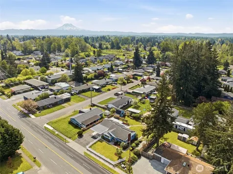 614 E 84th Street Tacoma WA 98445