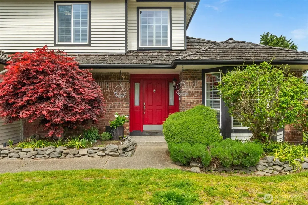 33026 19th Court SW Federal Way WA 98023