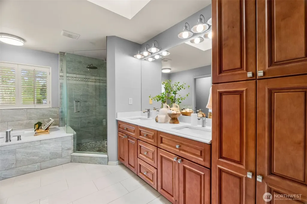 33026 19th Court SW Federal Way WA 98023