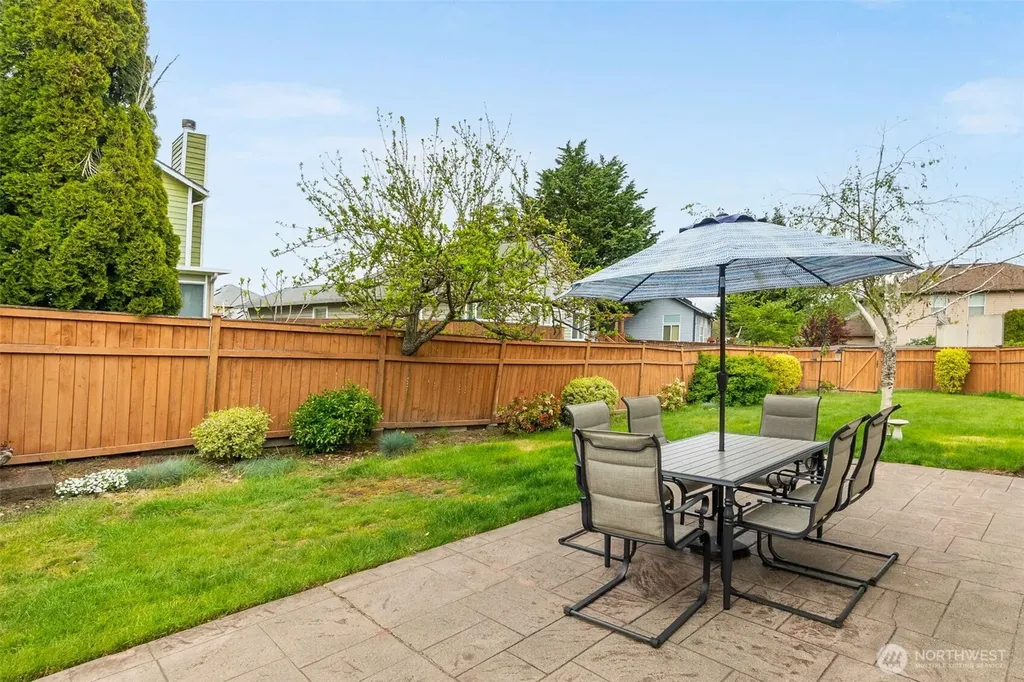 33026 19th Court SW Federal Way WA 98023