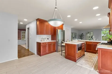 33026 19th Court SW Federal Way WA 98023