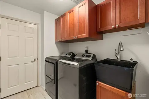 33026 19th Court SW Federal Way WA 98023