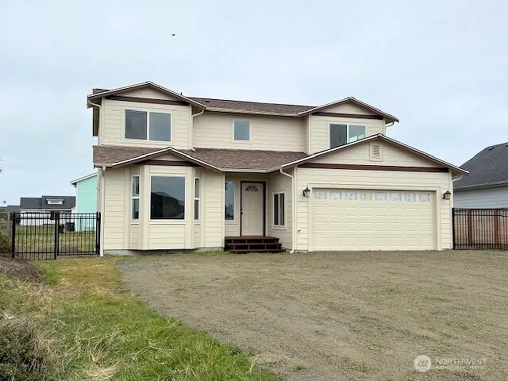 1286 Fleetwood Avenue SW Ocean Shores WA 98569