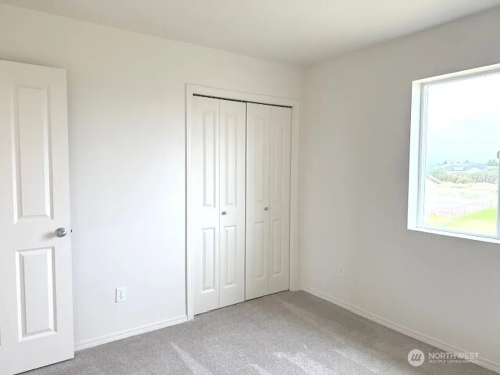 1286 Fleetwood Avenue SW Ocean Shores WA 98569